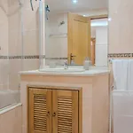 Spacious Seafront - Family Friendly 加亚新城
