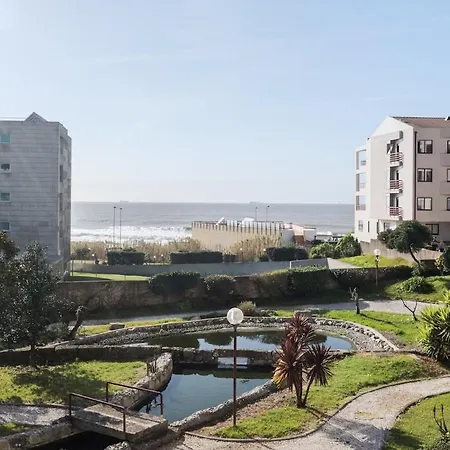 아파트 Spacious Seafront - Family Friendly
