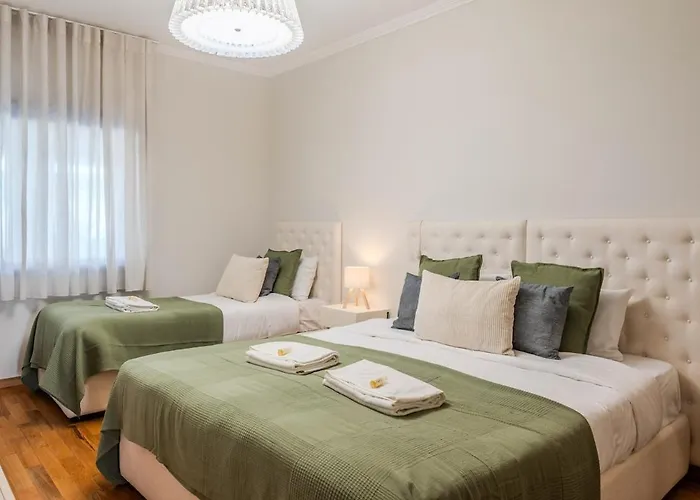 Apartamento Spacious Seafront - Family Friendly