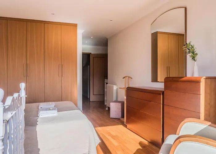 Spacious Seafront - Family Friendly * Vila Nova de Gaia