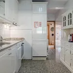 Spacious Seafront - Family Friendly *