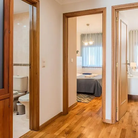 Appartamento Spacious Seafront - Family Friendly