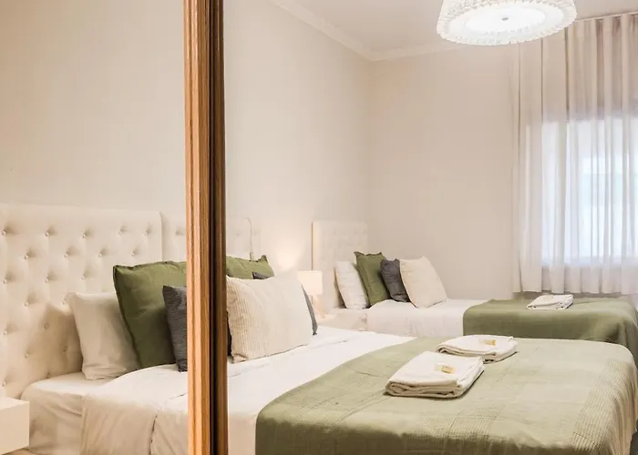 Spacious Seafront - Family Friendly Vila Nova de Gaia